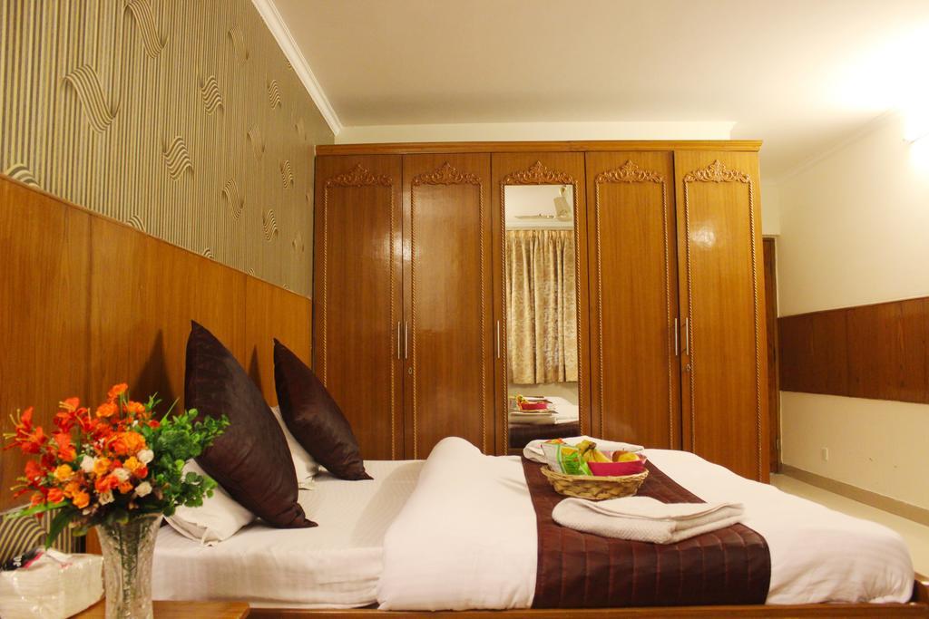 Hotel Delhi Marine Club C6 Vasant Kunj Neu-Delhi Exterior foto
